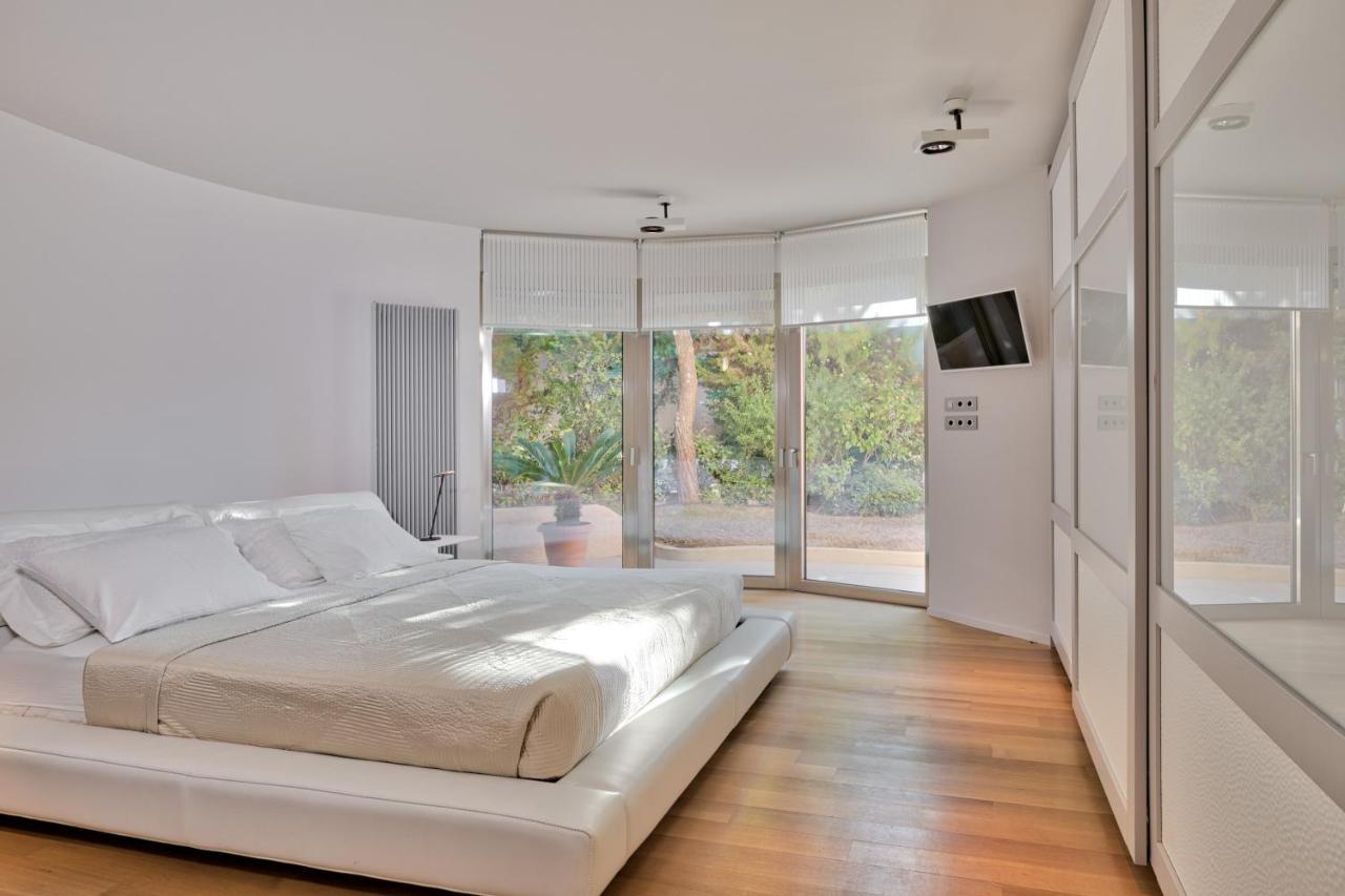 Luxurious Villa Philoxenia Lagonisi Exterior photo